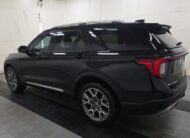 2025 Ford Explorer Platinum SUV