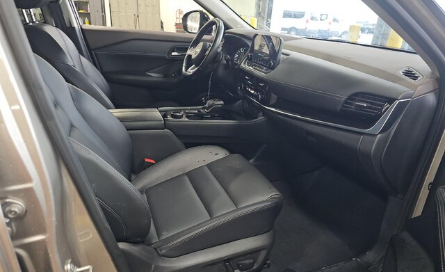 2023 Nissan Rogue SL SUV