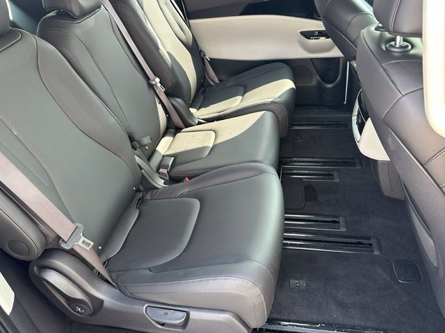 2024 Kia Carnival EX MPV