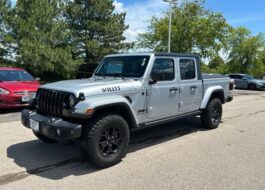 2022 Jeep Gladiator Willys Truck Crew Cab
