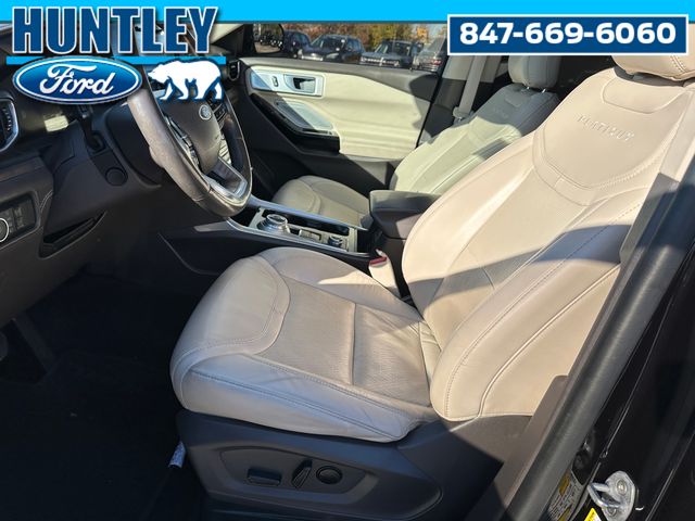 2022 Ford Explorer Platinum SUV