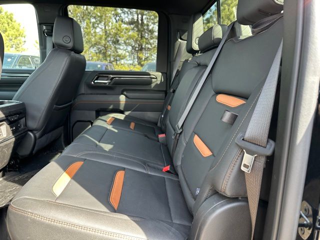 2024 GMC Sierra 2500 HD AT4 Truck Crew Cab
