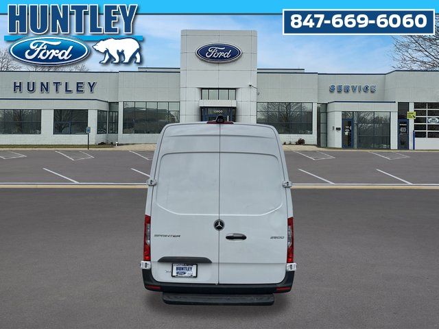 2024 Mercedes-Benz Sprinter 2500 Crew 170 WB Van