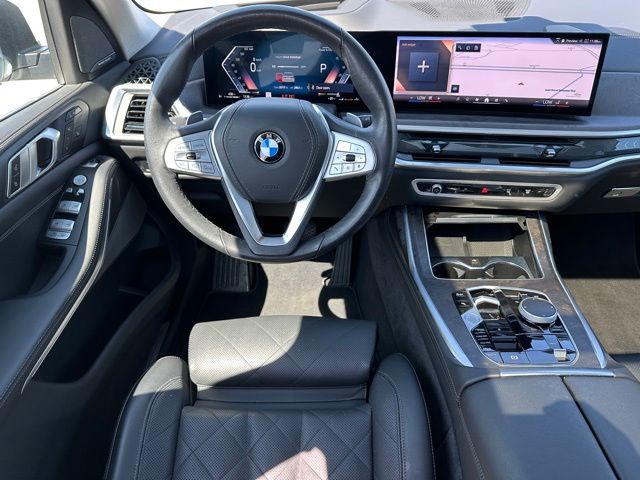2025 BMW X7 xDrive40i SUV
