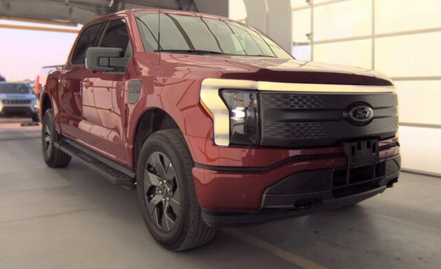2023 Ford F-150 Lightning XLT Truck SuperCrew Cab