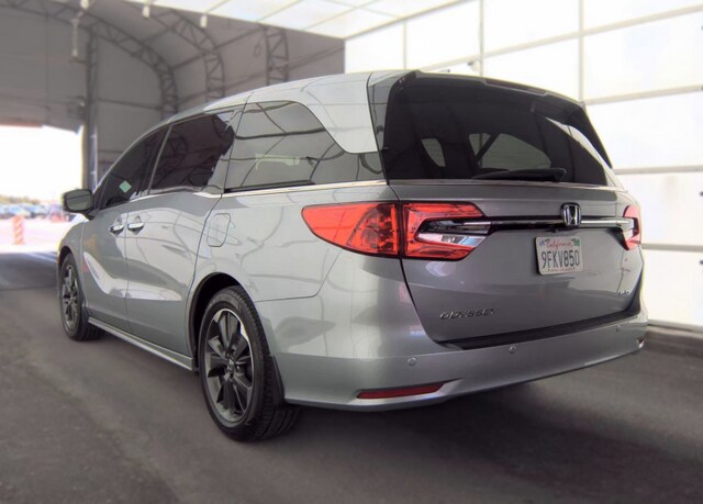 2022 Honda Odyssey Elite Van