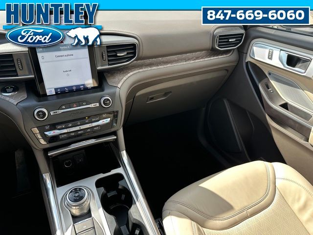 2020 Ford Explorer Platinum SUV