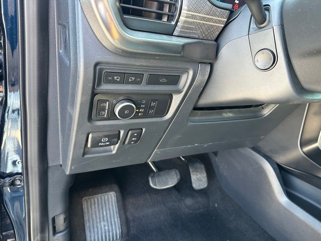 2022 Ford F-150 Platinum Truck SuperCrew Cab