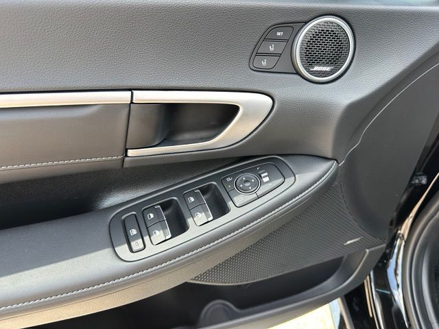 2025 Hyundai Sonata Hybrid Limited Sedan