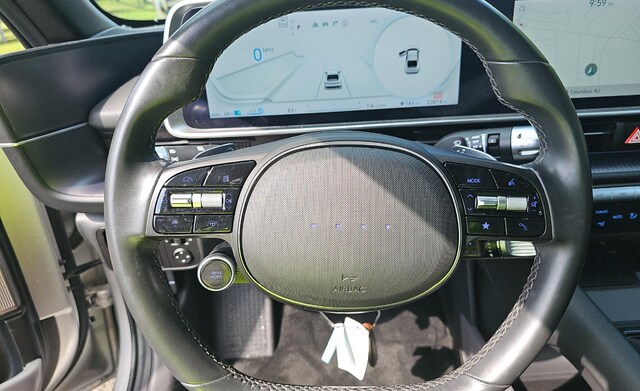 2023 Hyundai IONIQ 6 SEL Sedan