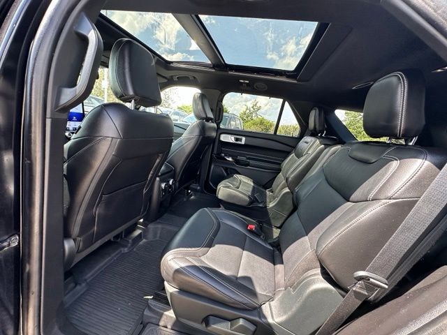 2021 Ford Explorer ST SUV