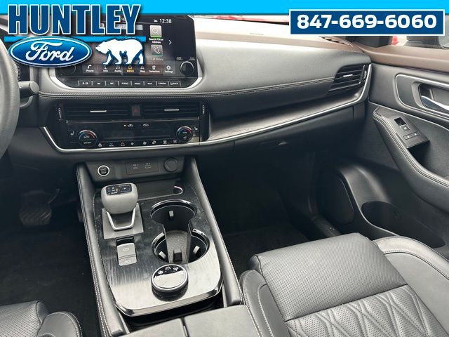 2023 Nissan Rogue Platinum SUV