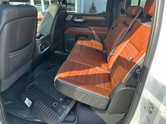 2022 GMC Sierra 1500 Denali Ultimate Truck Crew Cab