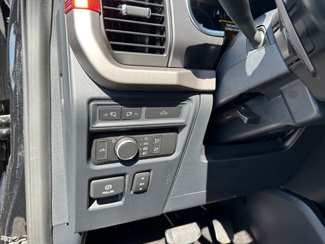 2022 Ford F-150 Raptor Truck SuperCrew Cab