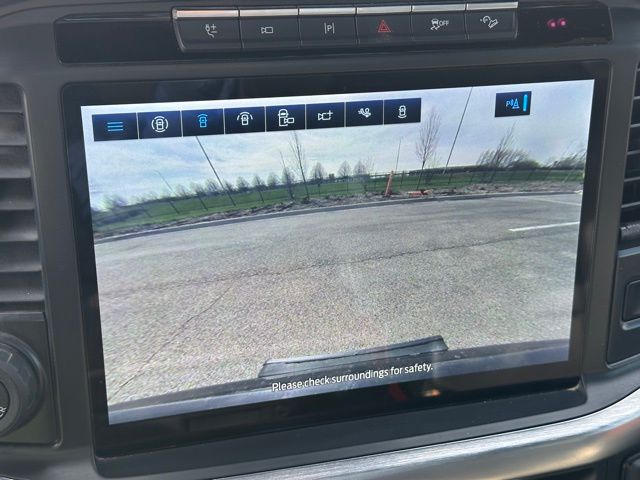2022 Ford F-150 Lariat Truck SuperCrew Cab