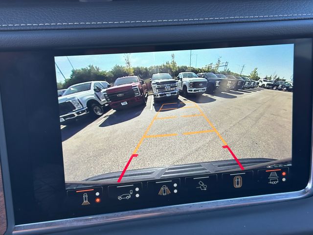 2023 GMC Yukon Denali Ultimate SUV