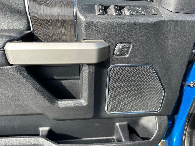 2021 Ford F-250 Lariat Truck Crew Cab