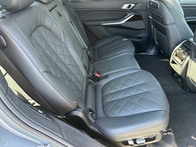 2024 BMW X7 xDrive40i SUV