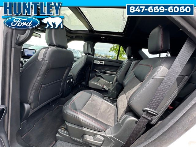 2023 Ford Explorer ST-Line SUV