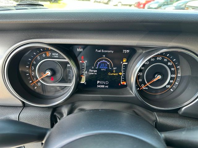 2022 Jeep Gladiator Willys Truck Crew Cab