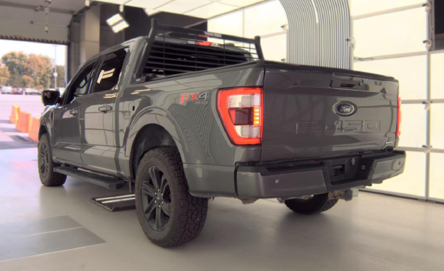 2023 Ford F-150 Lariat Truck SuperCrew Cab