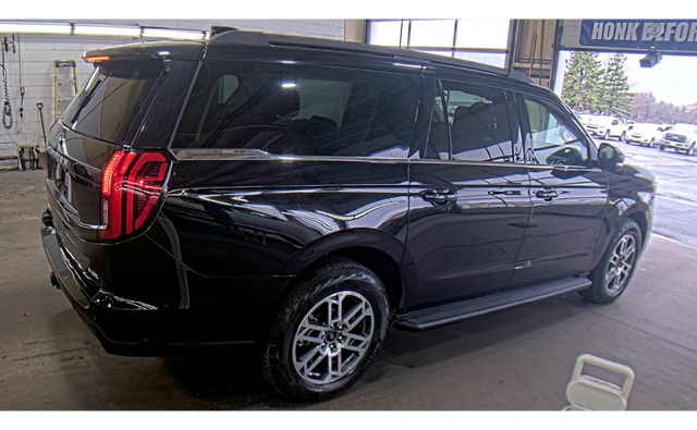 2025 Ford Expedition Max Active SUV