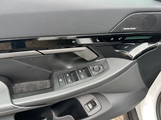2025 BMW 530i 530i xDrive Sedan