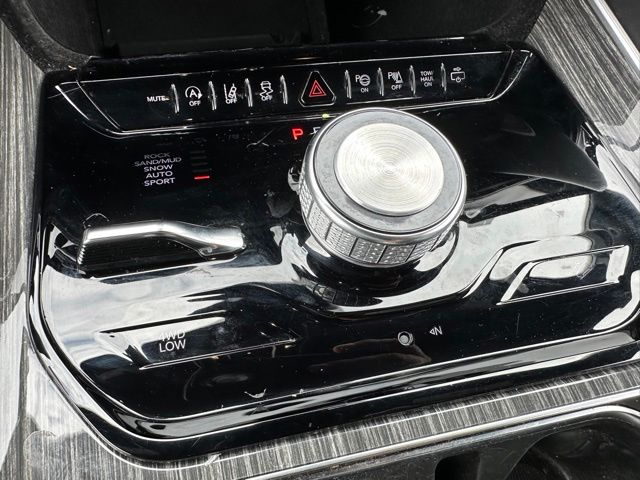 2022 Jeep Wagoneer Series III SUV