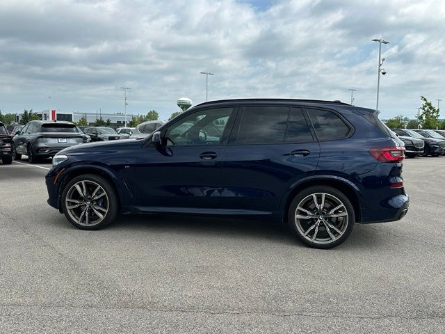 2022 BMW X5 M50i SUV