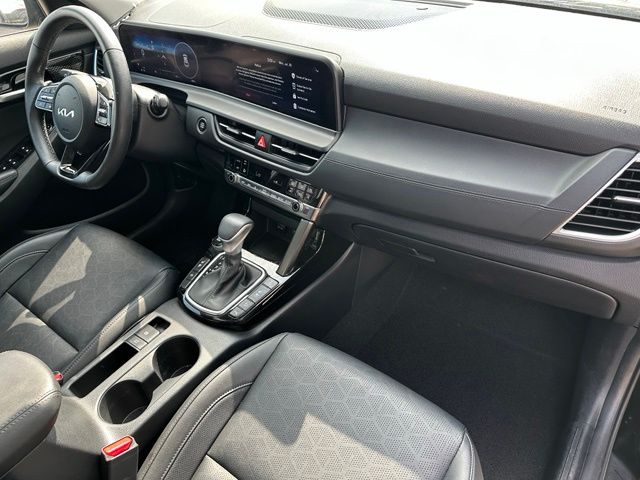 2025 Kia Seltos SX SUV