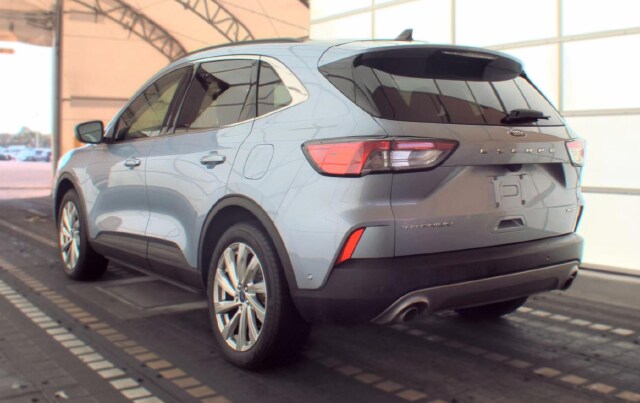 2022 Ford Escape Titanium SUV