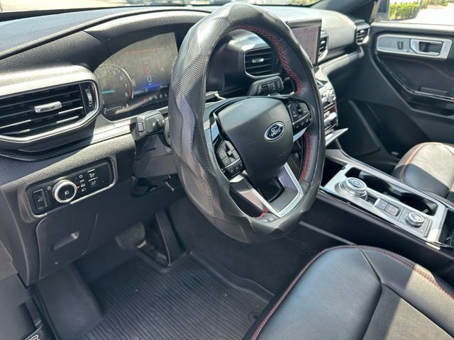 2023 Ford Explorer ST-Line SUV