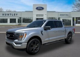 2021 Ford F-150 XLT Truck SuperCrew Cab