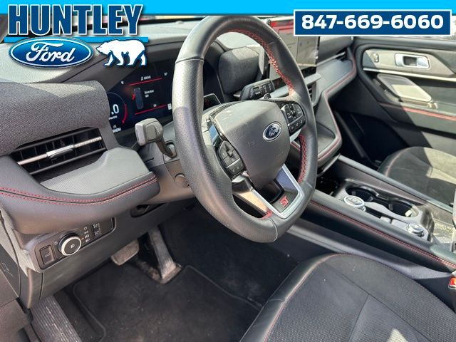 2025 Ford Explorer ST SUV