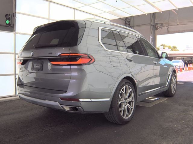 2025 BMW X7 xDrive40i SUV
