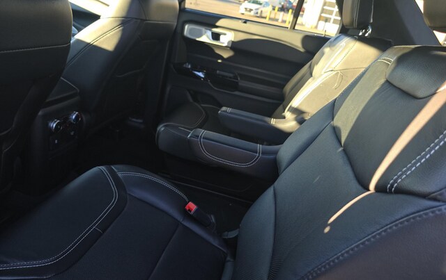 2022 Ford Explorer ST SUV