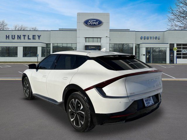 2024 Kia EV6 Wind SUV
