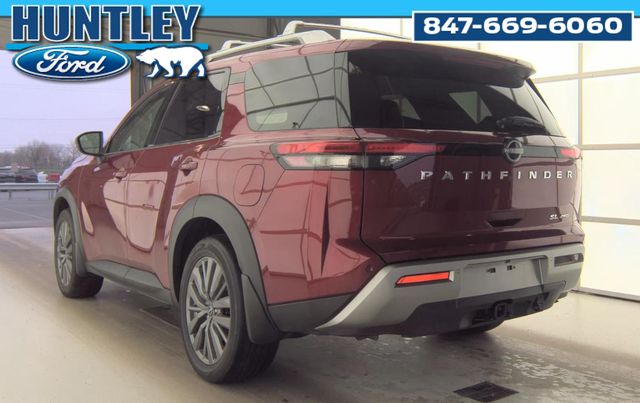 2023 Nissan Pathfinder SL SUV
