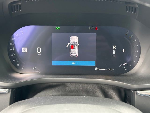 2025 Volvo XC60 B5 Core SUV