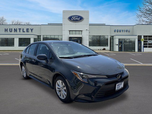 2024 Toyota Corolla LE Sedan
