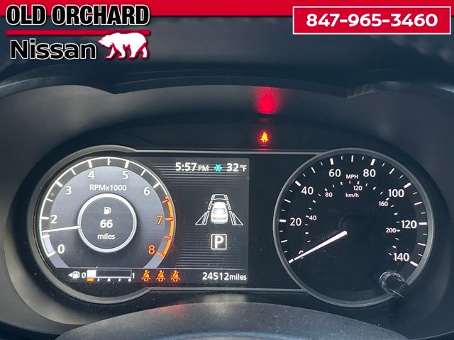 2023 Nissan Versa 1.6 SR Sedan