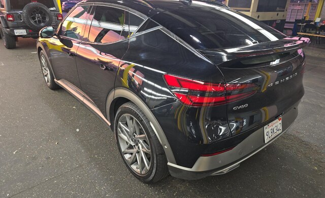 2023 Genesis GV60 Advanced SUV
