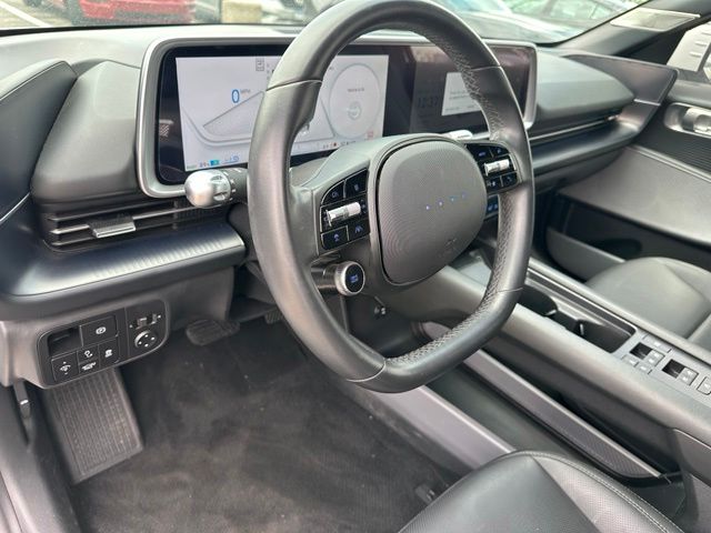 2023 Hyundai IONIQ 6 SEL Sedan