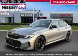 2023 BMW 330i 330i xDrive Sedan