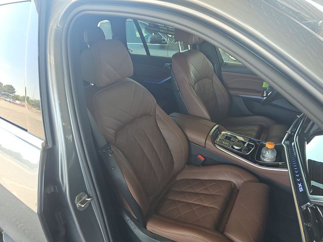 2025 BMW X5 xDrive40i SUV