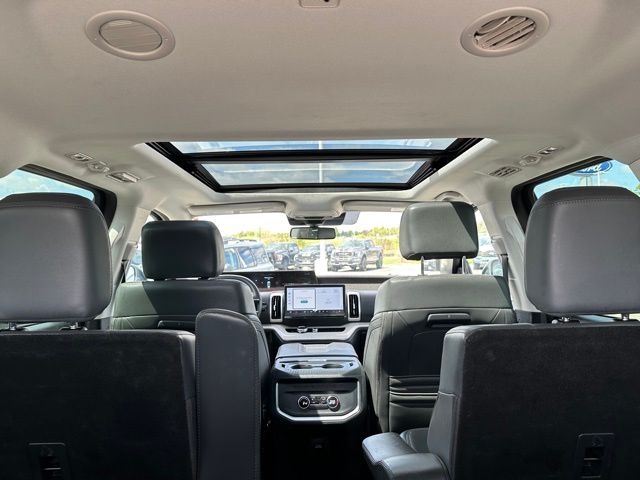 2025 Ford Expedition Active SUV