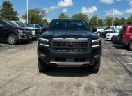 2025 Nissan Frontier PRO-4X Truck Crew Cab
