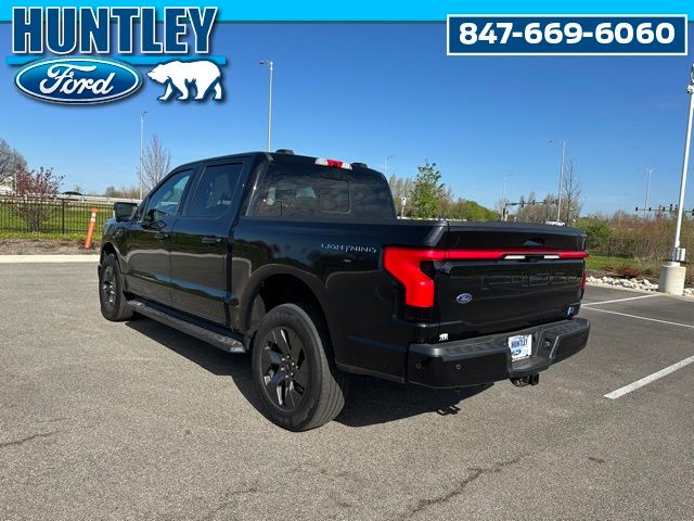 2023 Ford F-150 Lightning Lariat Truck SuperCrew Cab