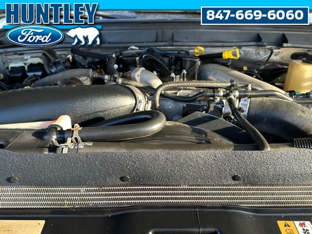 2014 Ford F-250 Platinum Truck Crew Cab