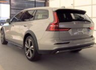2025 Volvo V60 Cross Country B5 Plus Wagon